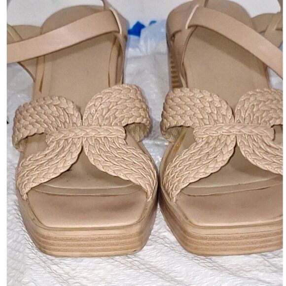 Torrid Chunky Block Heeled Sandals Beachy Boho Padded Strappy Trendy Size 11W - Picture 4 of 13